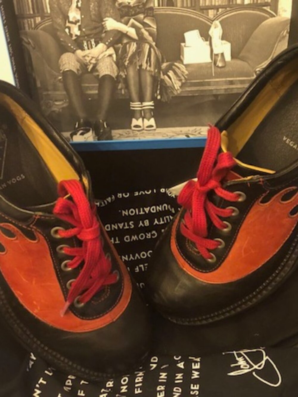 John Fluevog Black Red Leather Fire Bolt Brogues Men's Size 6 Women's Size 7.5